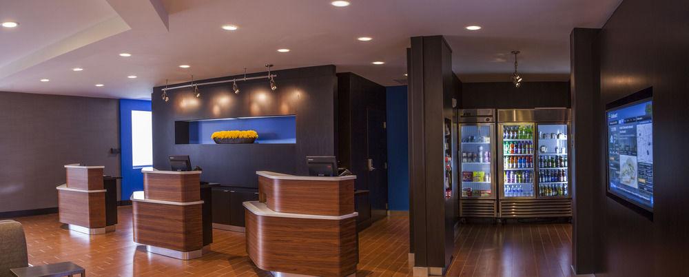 Courtyard By Marriott Charlotte Airport Loso Екстер'єр фото