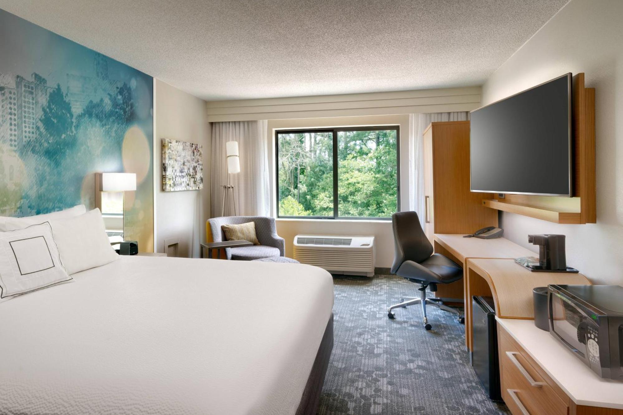 Courtyard By Marriott Charlotte Airport Loso Екстер'єр фото